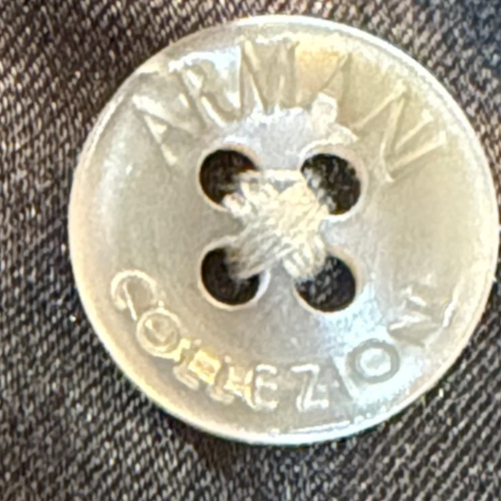 Armani Collezioni Green and Black Marbled 100% Silk Button Down Shirt - Picture 12 of 12